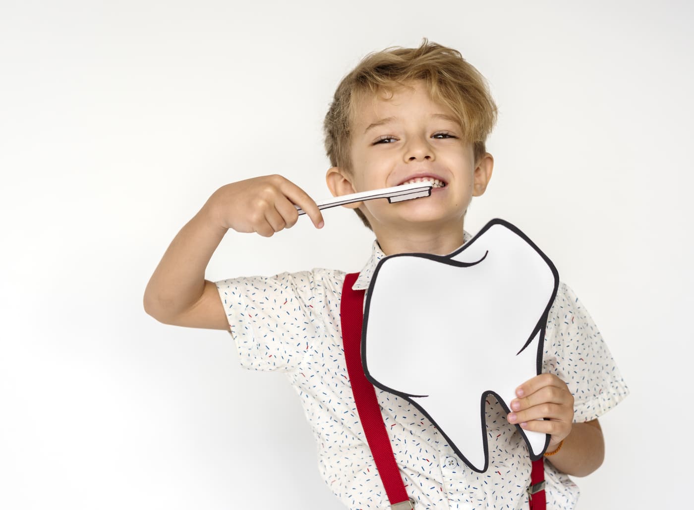 kid-portrait-holding-paper-icon